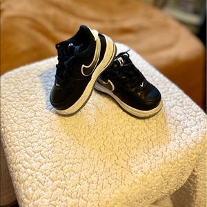 💙🖤Nike Sneakers for Baby Boys 👦🏻👦🏼👦🏾